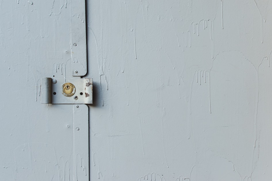 Implementing Control de Acceso Systems